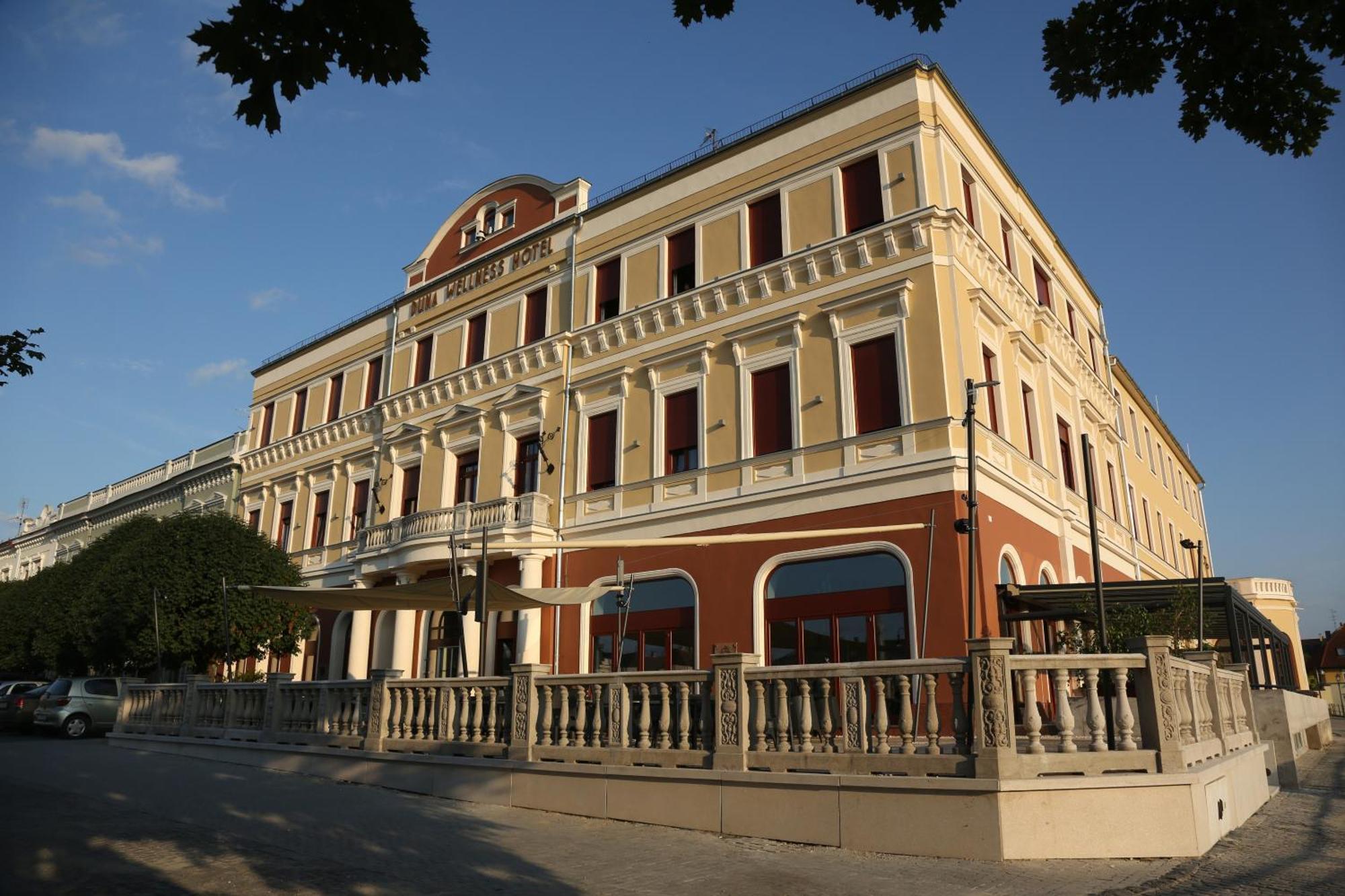 Duna Wellness Hotel Baja Εξωτερικό φωτογραφία
