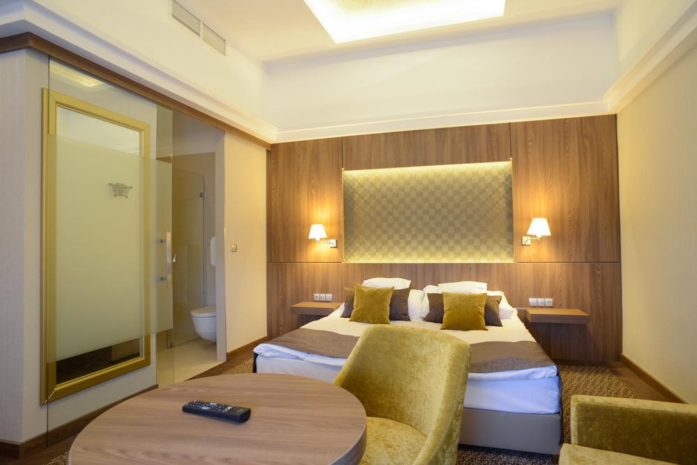 Duna Wellness Hotel Baja Εξωτερικό φωτογραφία