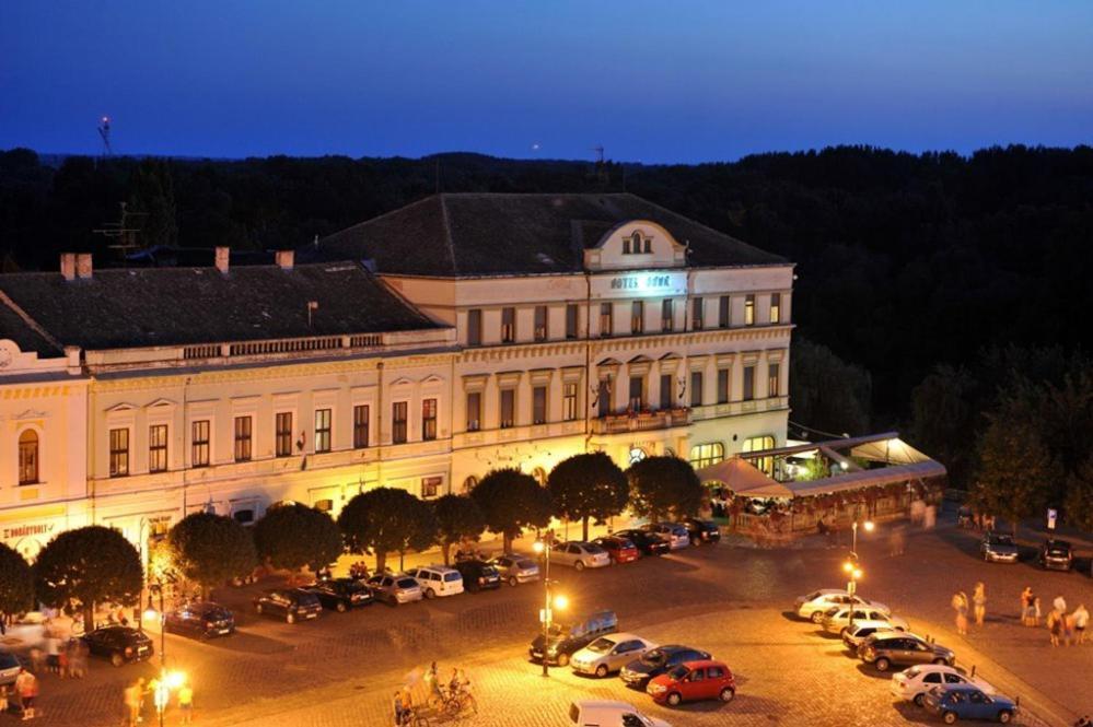 Duna Wellness Hotel Baja Εξωτερικό φωτογραφία